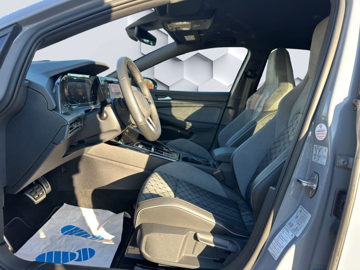 Golf Variant VIII 1.5 eTSI R-Line DSG 96kW LED A