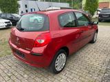 Renault Clio III Expression - Renault Clio aus 2006: Iii
