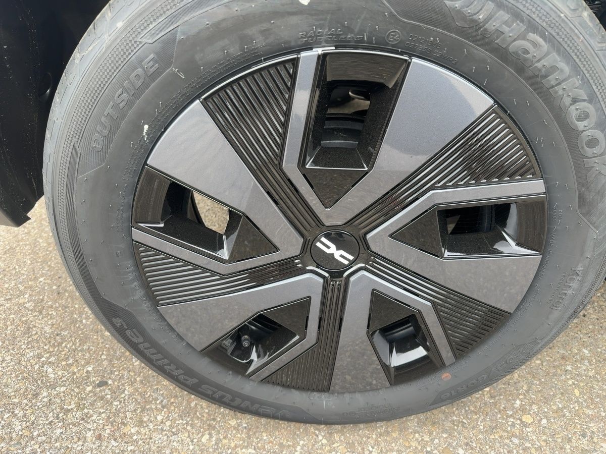 Fahrzeugabbildung Dacia Jogger Expression TCe 110 SHZ Kamera
