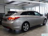 Hyundai i40 blue Style Automatik+AHK+el.Panodach+4xShzg - Hyundai i40: Kombi