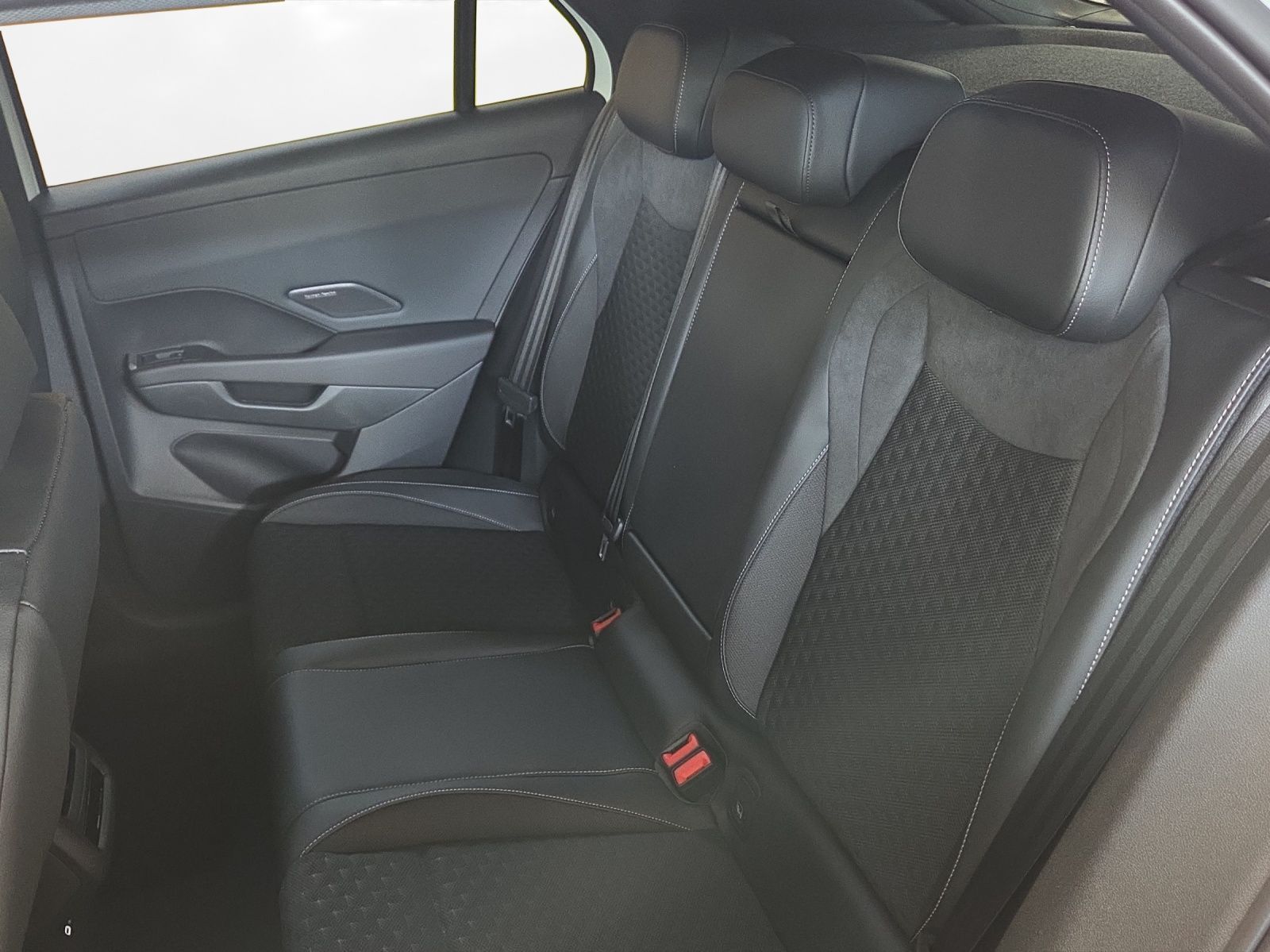 Volkswagen T-Roc - Bild 8