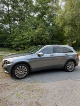 Mercedes-Benz GLC 220 d 4MATIC EXCLUSIVE Autom. EXCLUSIVE - Mercedes-Benz GLC-Klasse Gebrauchtwagen in Bielefeld