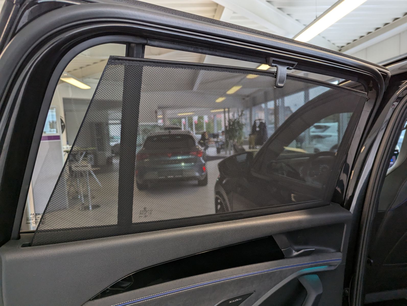 VW Tayron 2.0TDI 4M R-Line Launch Pano Black AHK 20 - Image 30