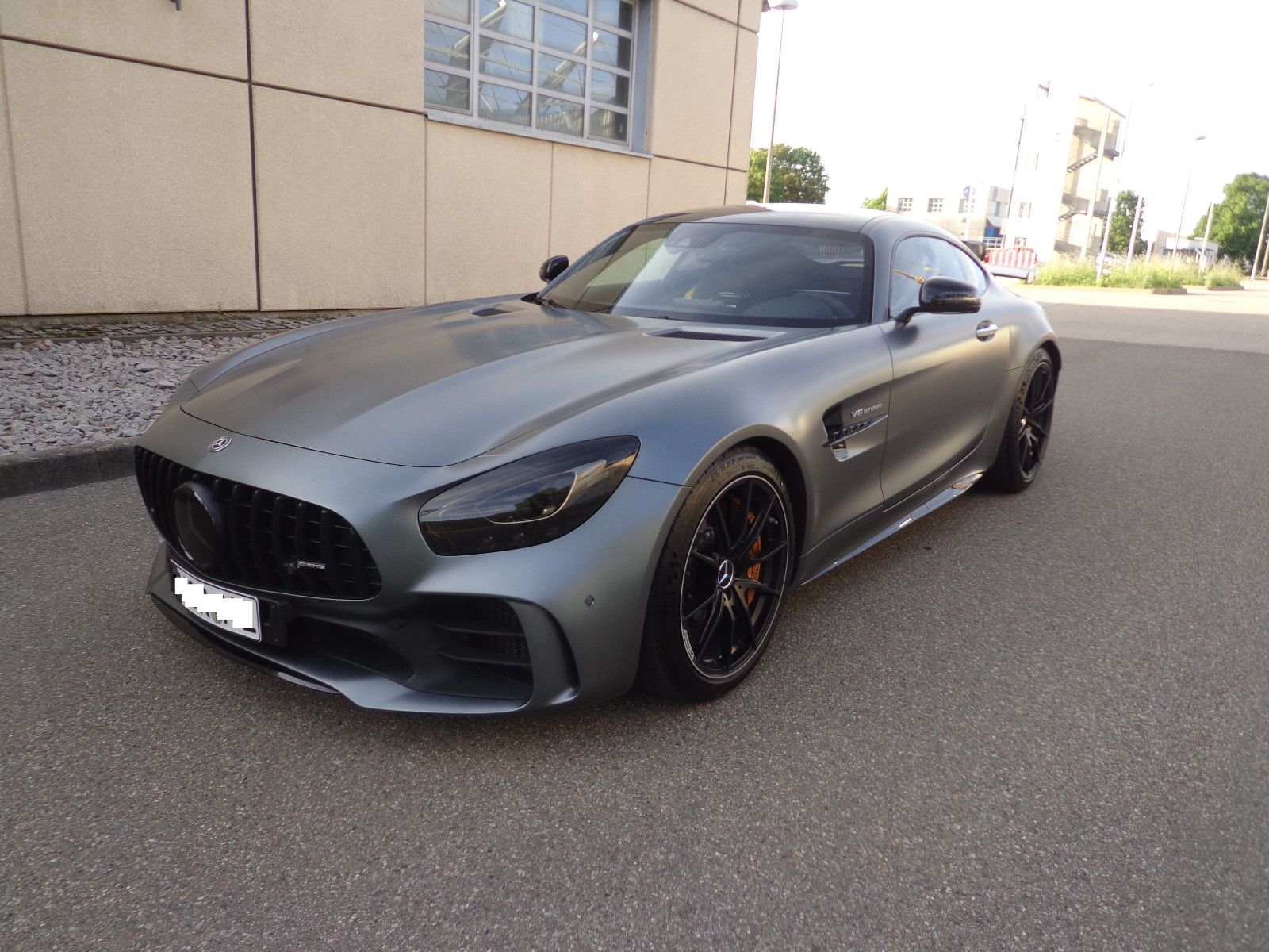 MERCEDES-BENZ AMG GT R Keramik KeyGo Burmester Led Garantie