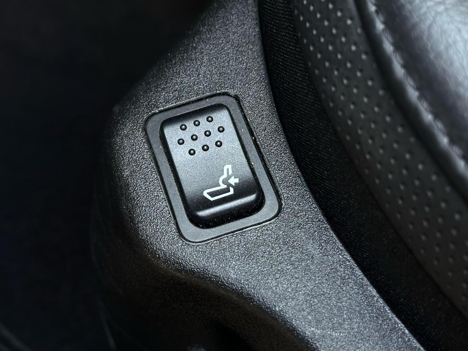 JEEP Renegade 1.3 ALL BLACK LIM 4x4 LED#ACC#SPUR#CAM - Image 22
