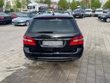 Mercedes-Benz E 500 T 4-Matic Panorama Vollleder Harman-Kardon - scheckheftgepflegte Mercedes E 500