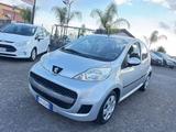Peugeot 107 1.0 68CV 5p. Active - graue Peugeot 107