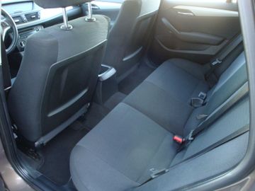 BMW X1 - 10