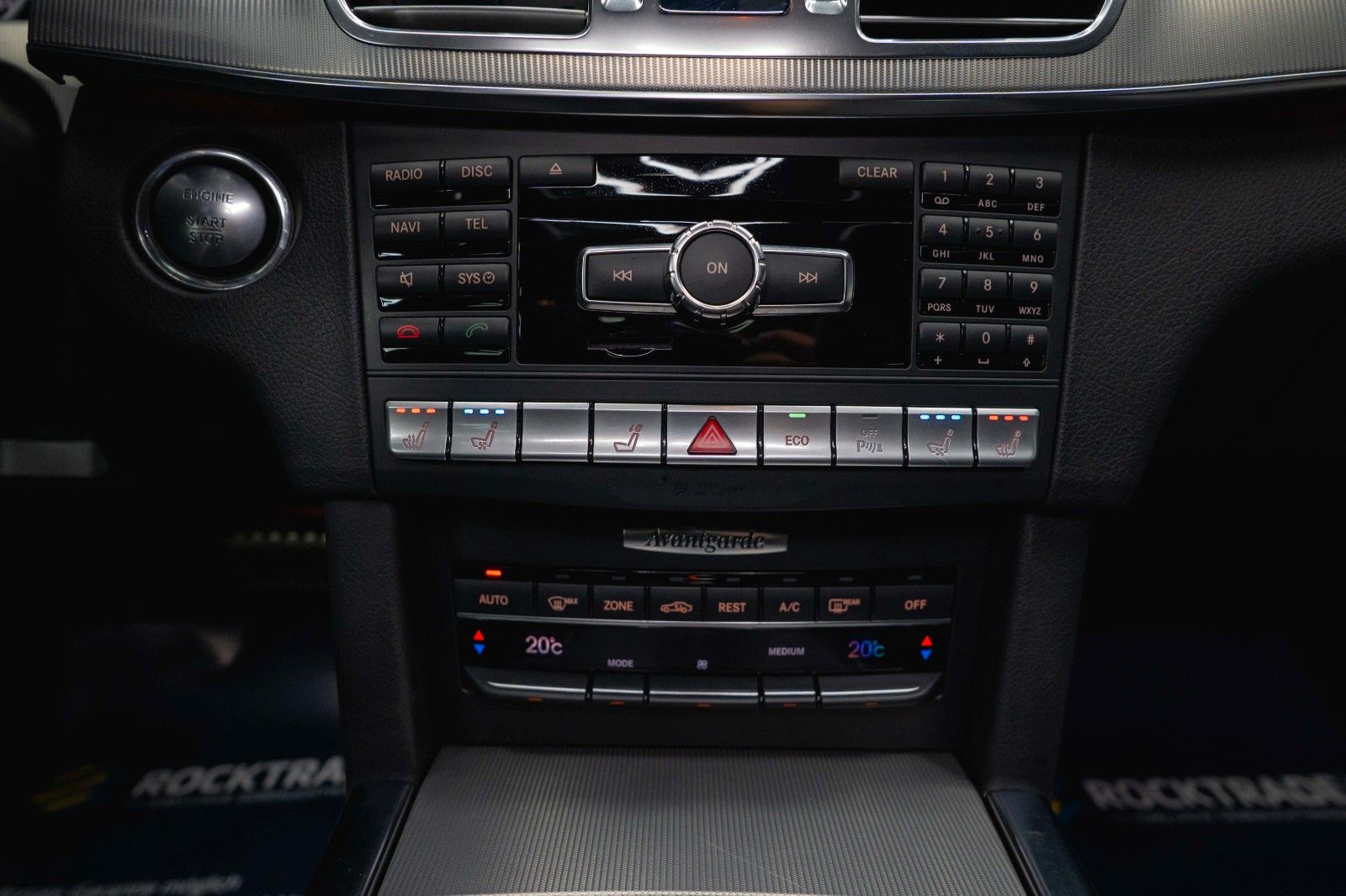 Fahrzeugabbildung Mercedes-Benz E 500 V8 CGI AMG Sport *Airmatic*Pano*ACC*H&K*