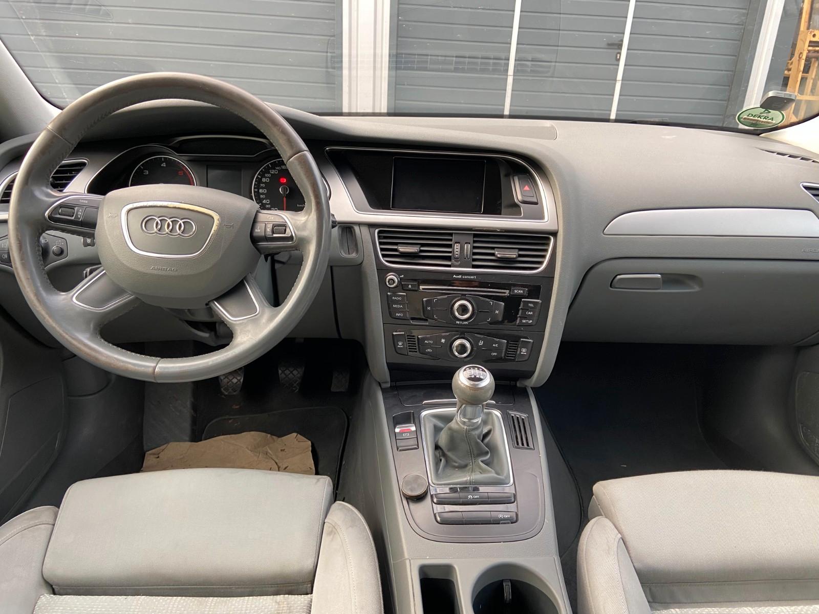 Audi A4 2014 — photo 6