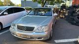 Mercedes-Benz S 430 S -Klasse Lim. S 430 - Mercedes-Benz S 430 aus 1999