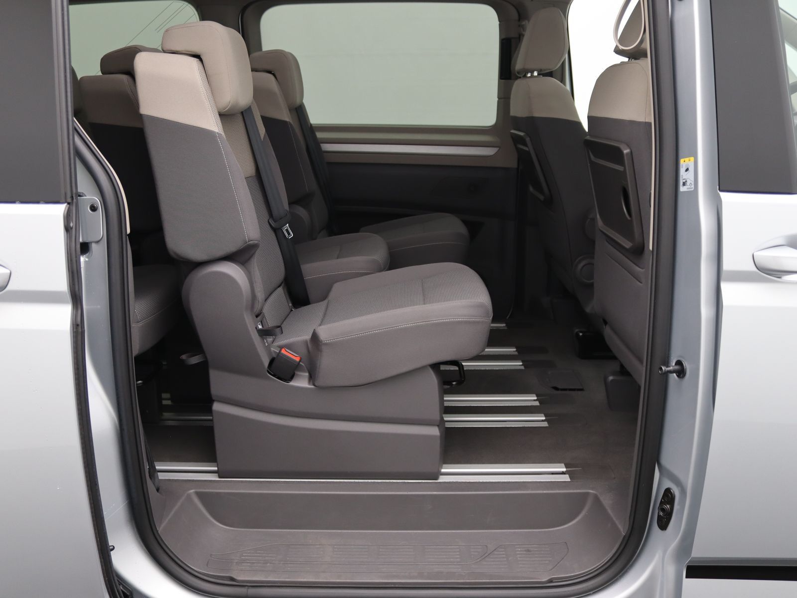 Volkswagen T7 Multivan - Bild 12