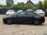 Mercedes-Benz A 180d AMG/Pano/Night/R.Kamera/Spur/Apple/LED - Mercedes-Benz A 180 mit Diesel-Antrieb