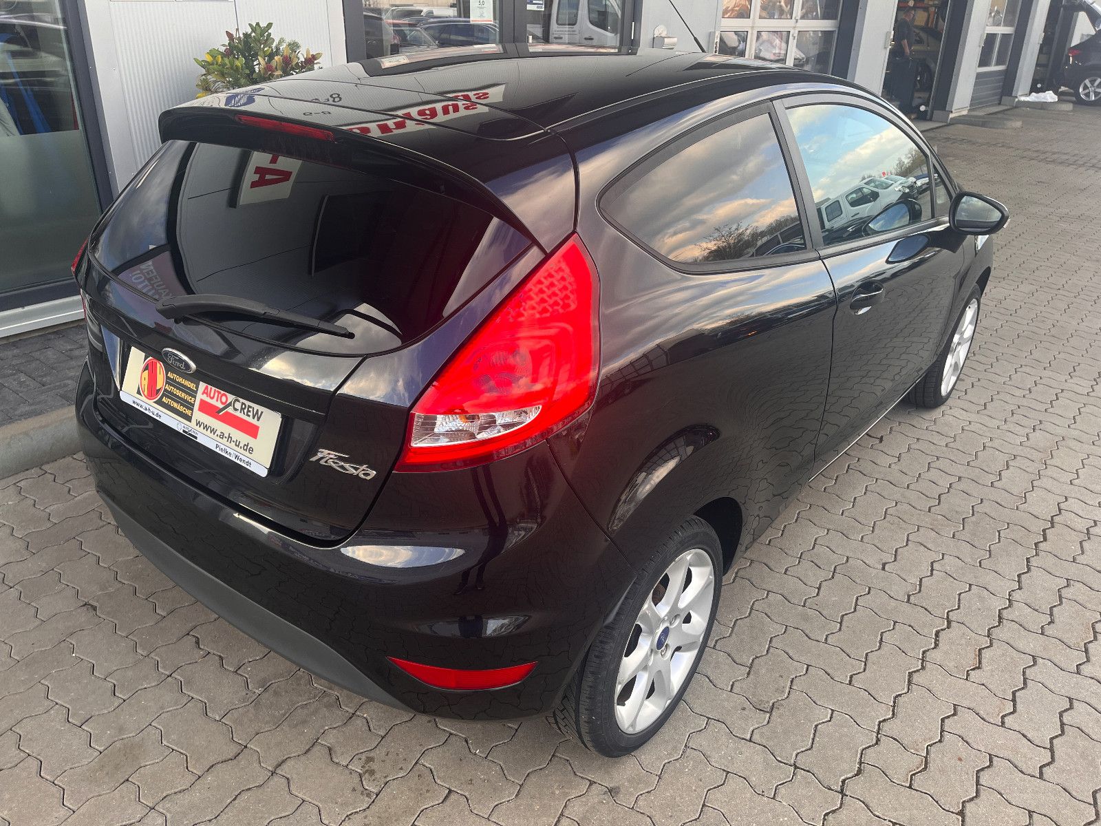 Fahrzeugabbildung Ford Fiesta Viva 1.3