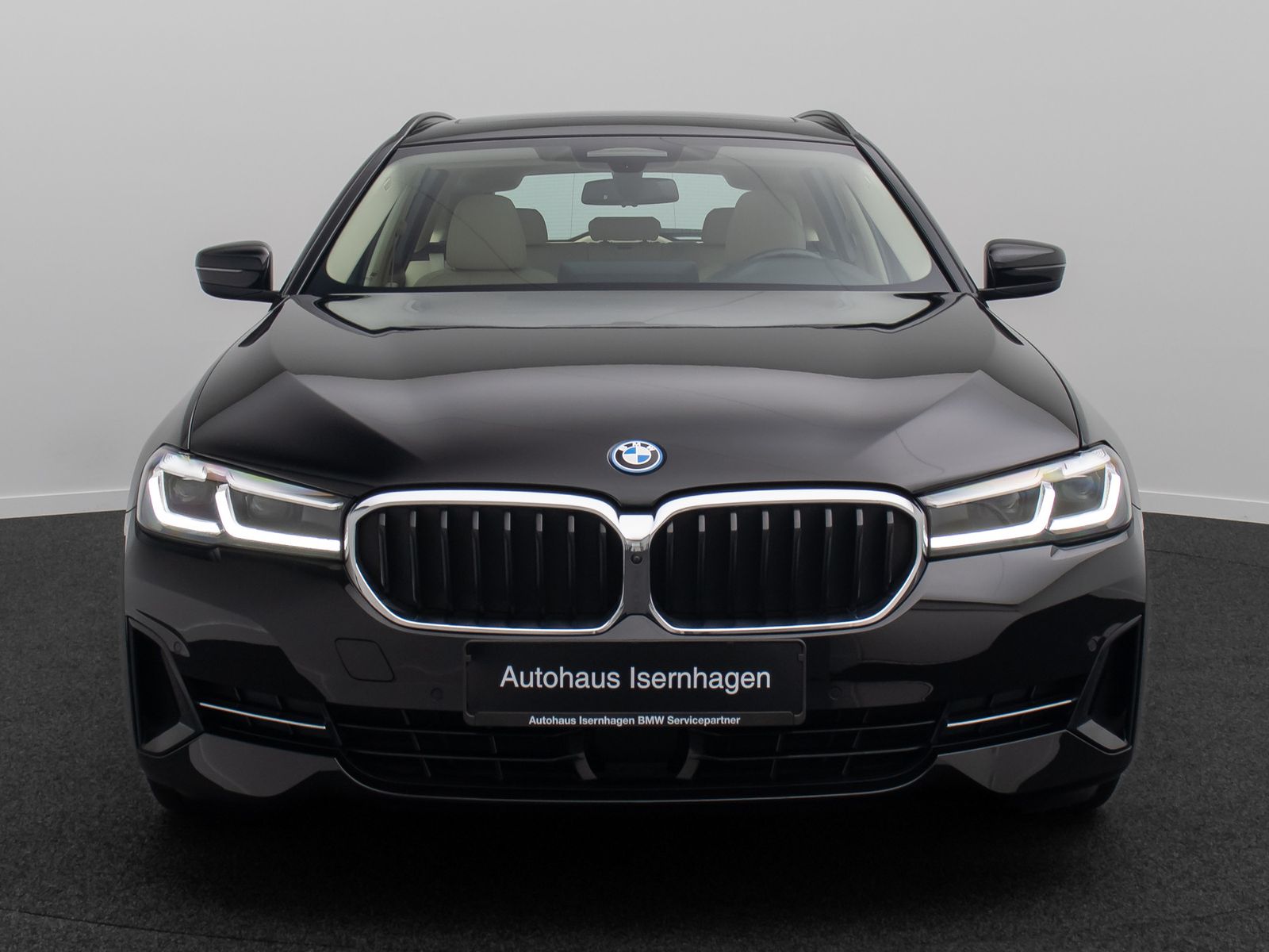 Fahrzeugabbildung BMW 520e Panorama 360°DAB H/K Leder AHK Sport 18Zoll