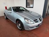 Mercedes-Benz SLK 200 Kompressor Roadster/NappaLeder/Airscarf - Mercedes-Benz SLK 200 Gebrauchtwagen in Hamburg