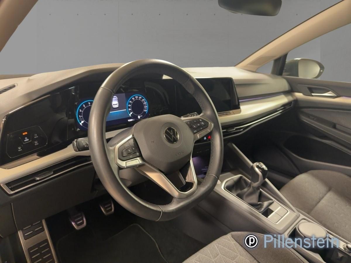 Volkswagen Golf - Bild 9