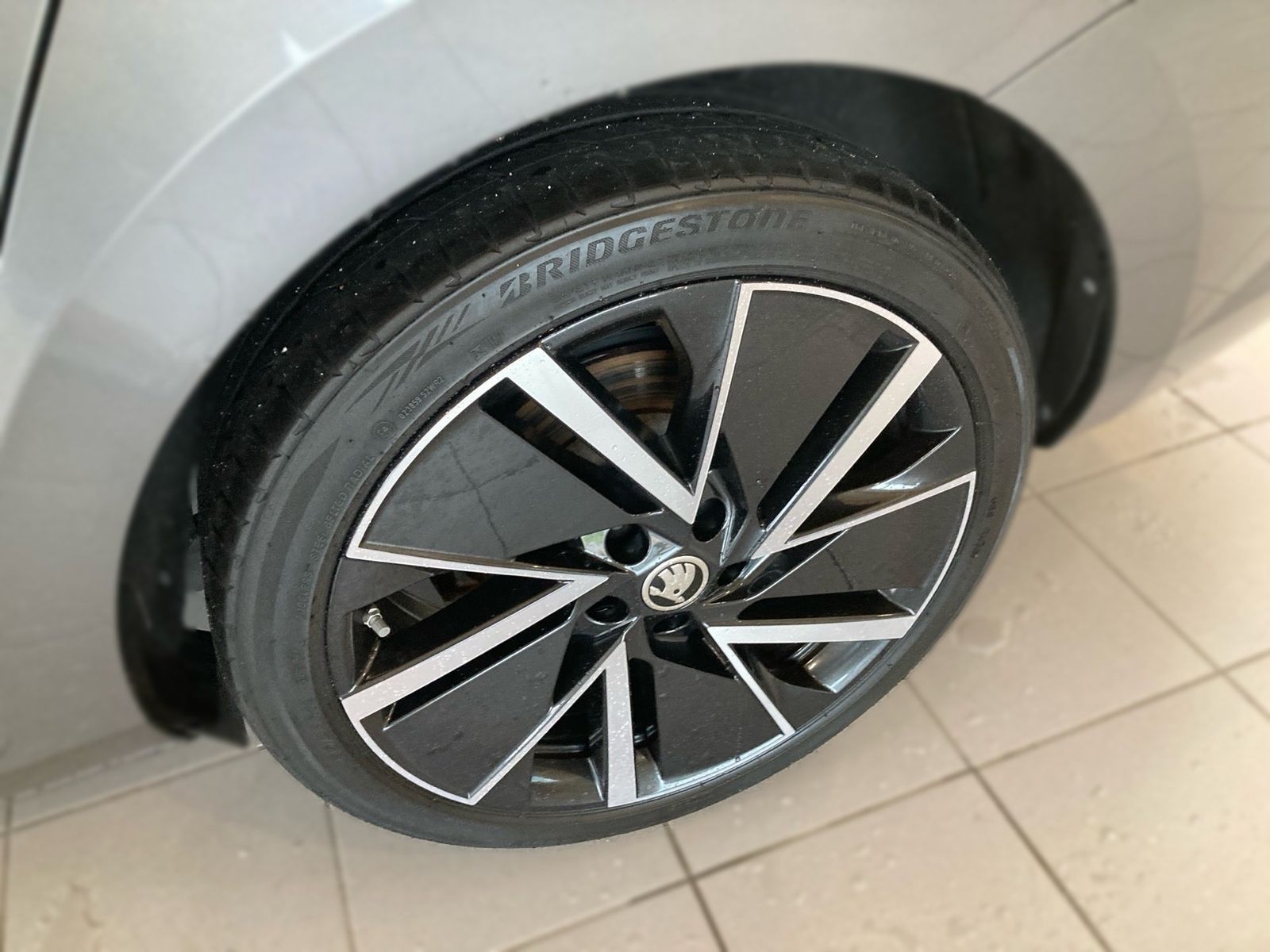 Skoda Superb - Bild 7