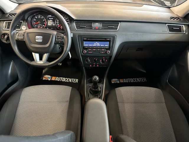 MYAUTOCENTER – Gebraucht- und Jahreswagen mit Werkstattservice in Pfaffenhofen Seat Toledo Reference *1. Hand*Klima*Radio*CD-Player*