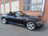 BMW Z3 Roadster 2.8 cosmosschwarz breites Heck - BMW aus 1997