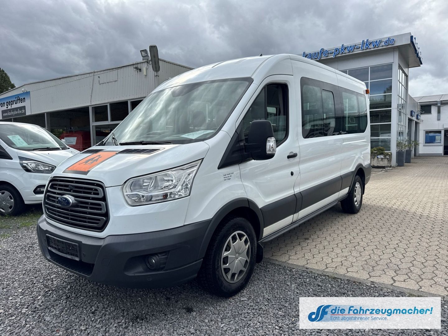 Fahrzeugabbildung Ford Transit Kombi 350 L3 Trend 2.2 TDCi DPF *7211 *K