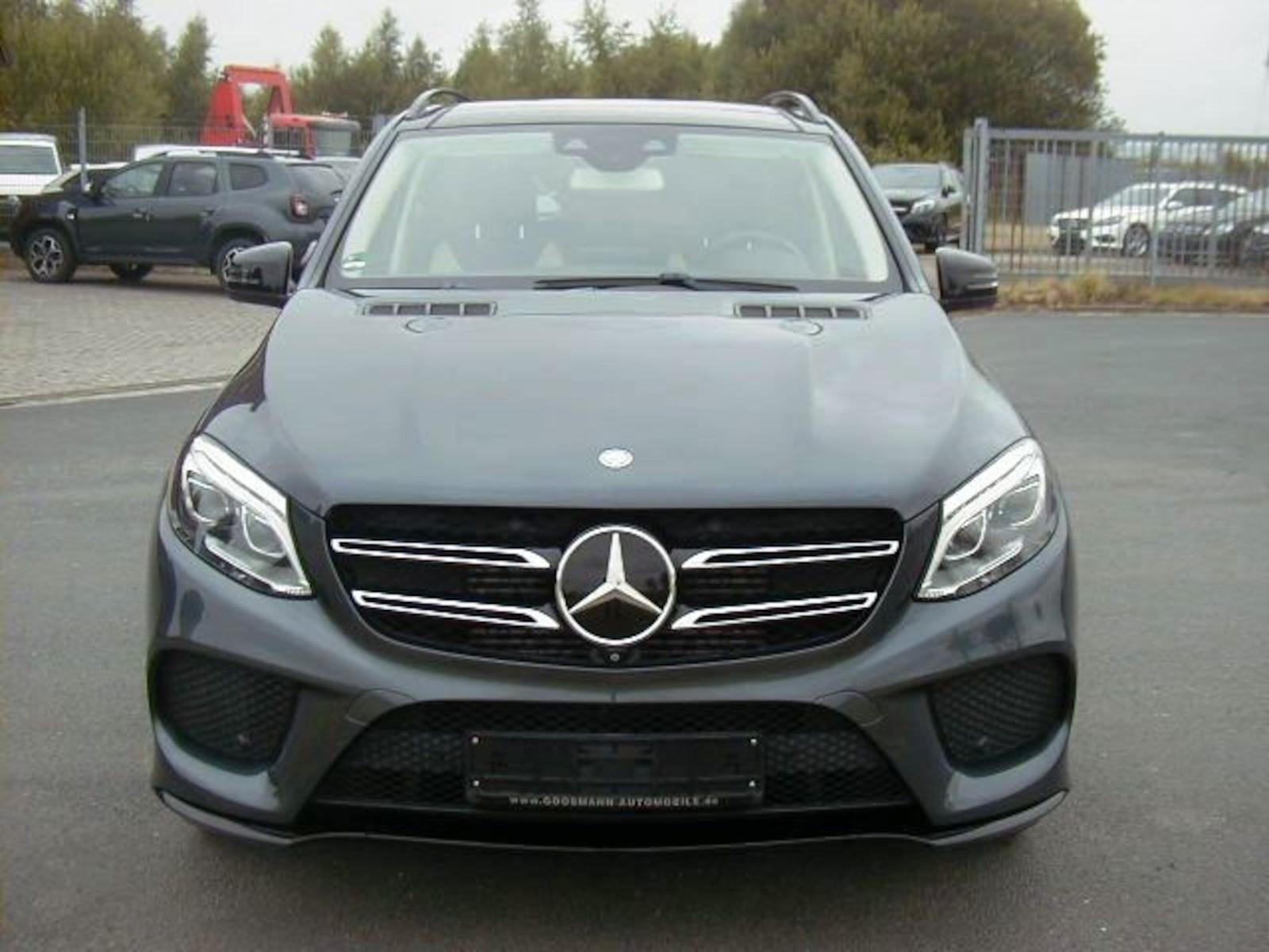 Mercedes-Benz GLE 350 d AMG+BO Sound+PANO+DISTR+360°+ILS+21+St