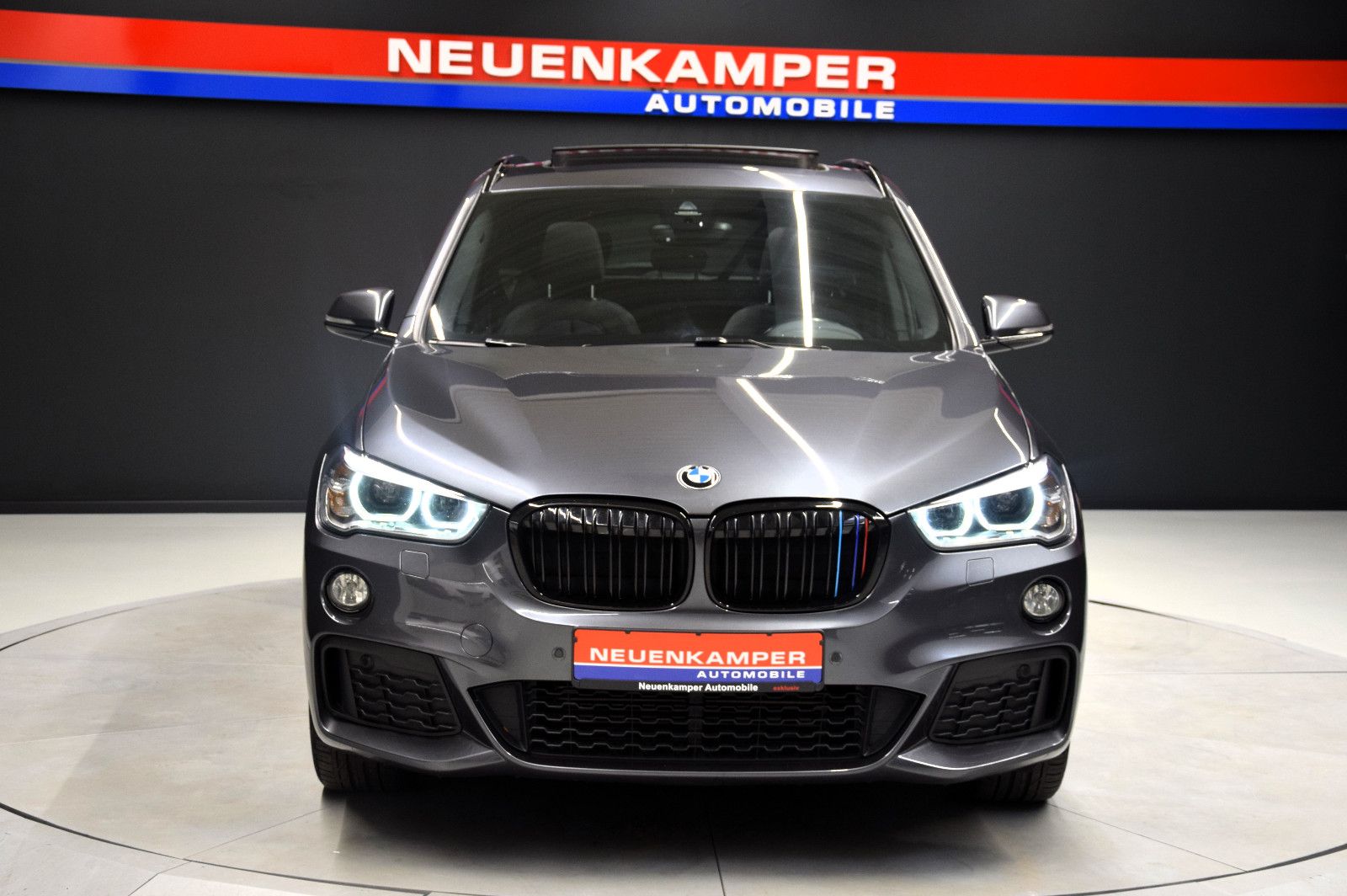 Fahrzeugabbildung BMW X1 xDrive 18 d M Sport LED Pano HuD Navi Kamera