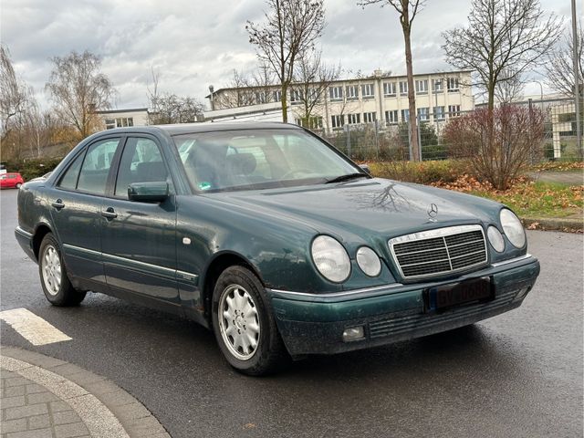 Mercedes-Benz E 230 ELEGANCE Automatik