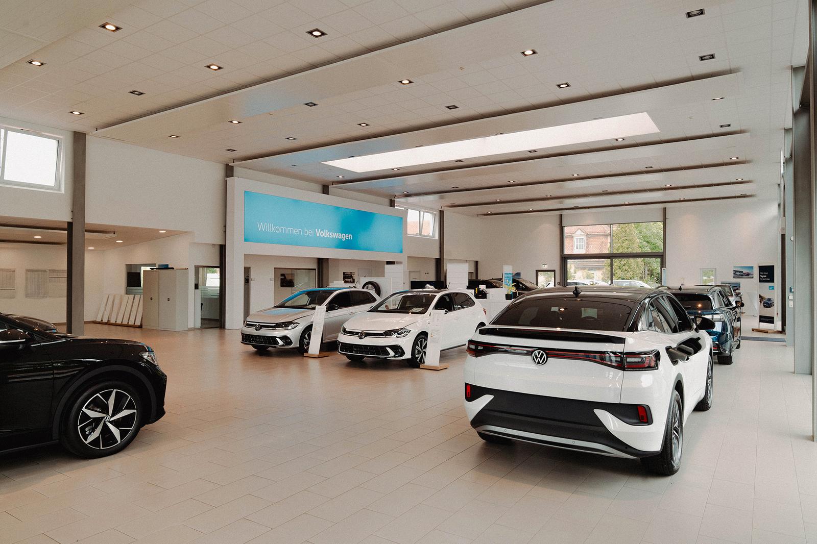 showroom-image-bottom