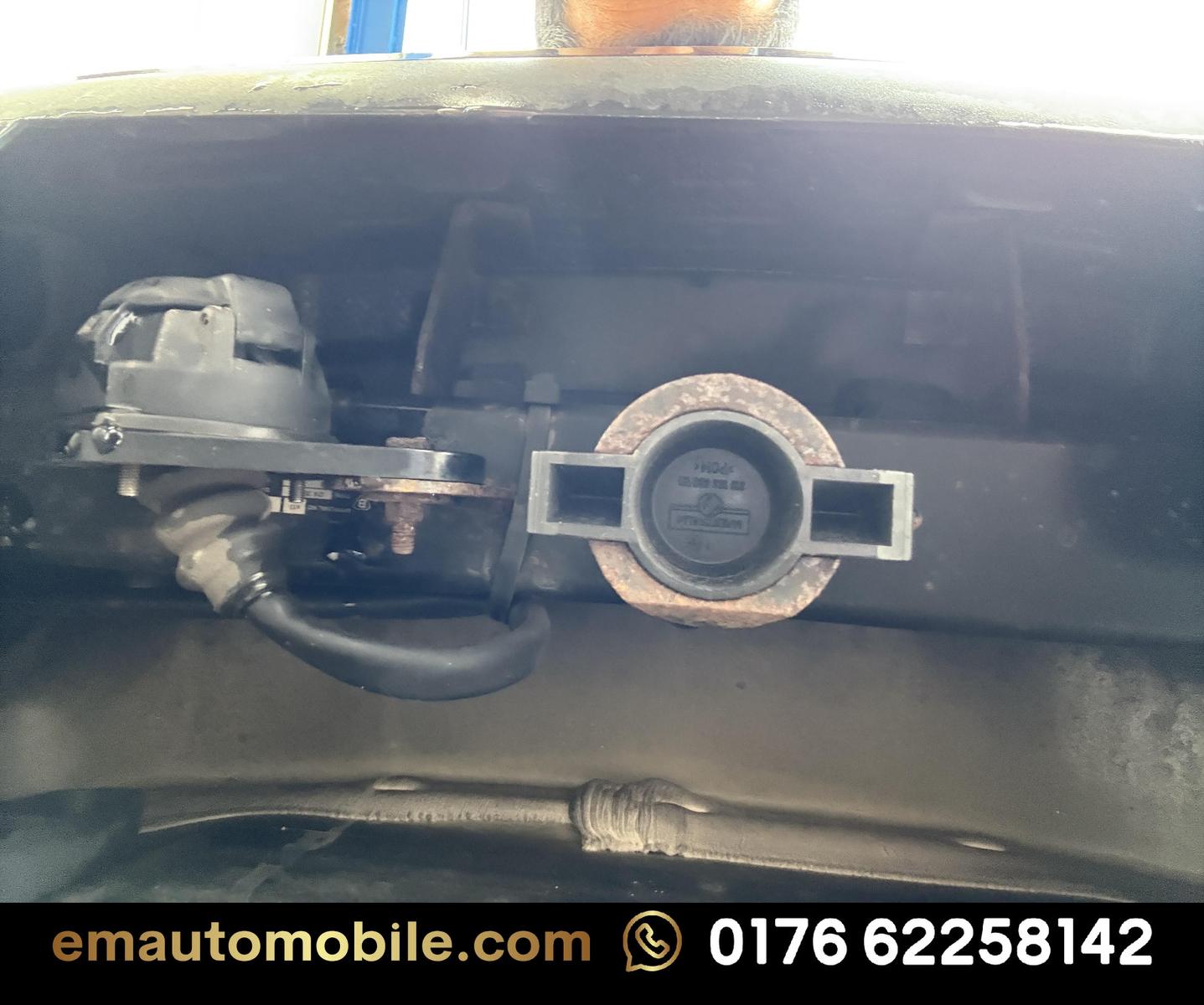 Opel Astra 2012 — photo 20