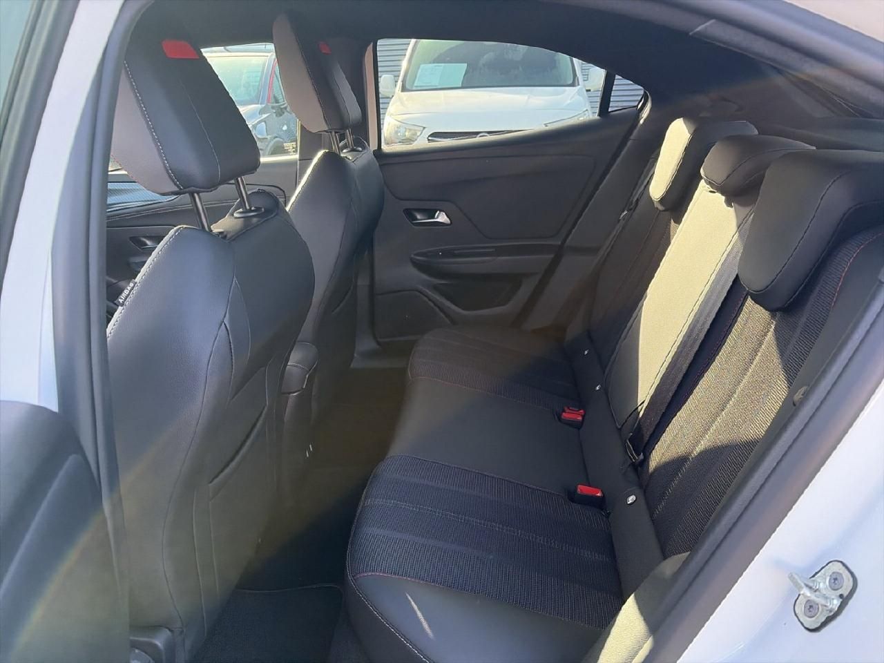 Fahrzeugabbildung Opel Mokka Electric GS Line