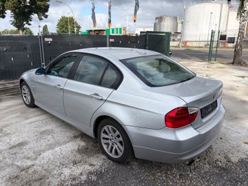 BMW 320 - 2