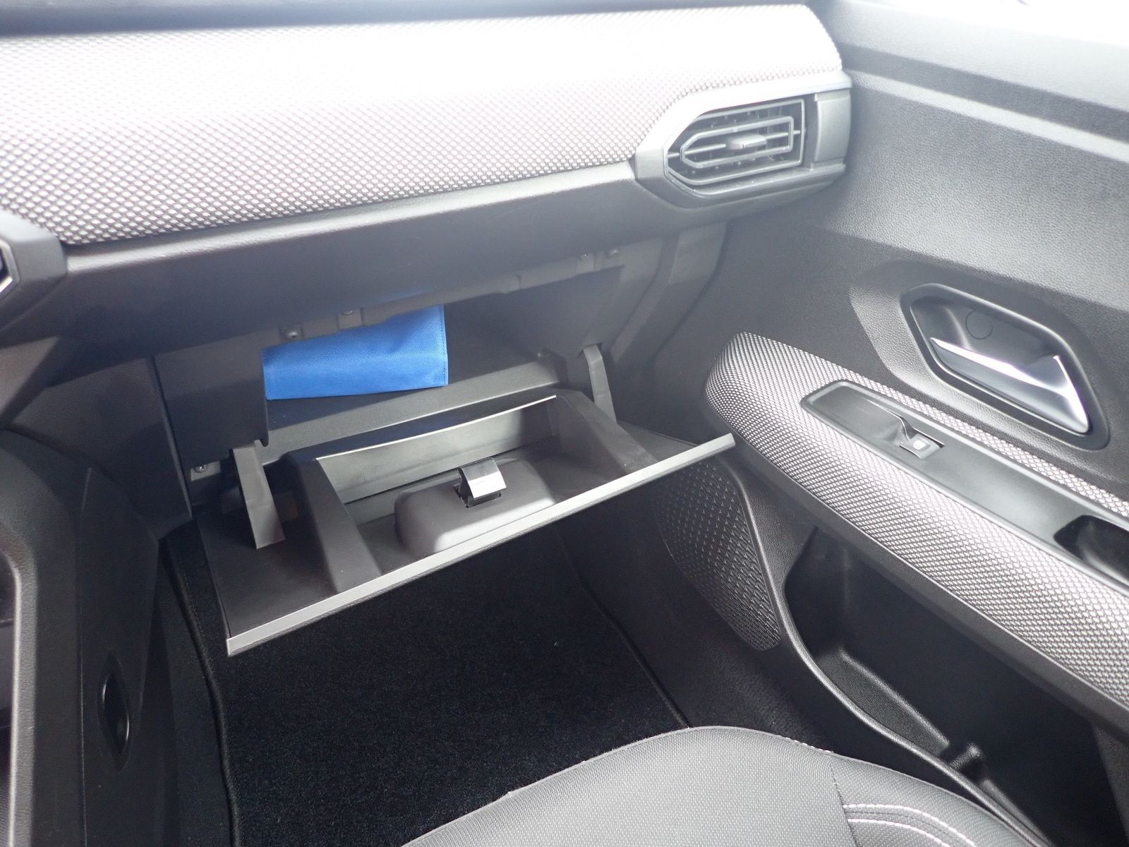 Fahrzeugabbildung Dacia Sandero Comfort TCe 90