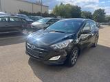 Hyundai i30 cw blue Style,Navi,Kamera,Euro6,Automatic - Hyundai i30 Style mit Diesel-Antrieb