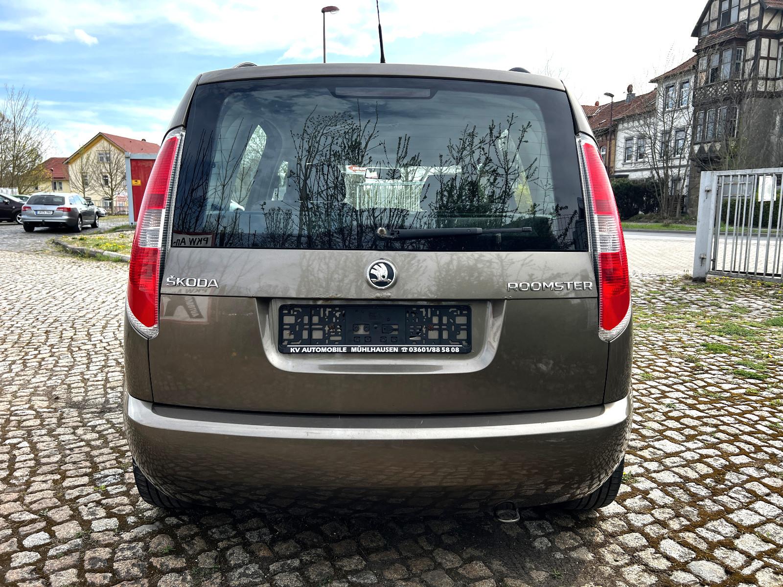 Skoda Roomster 2015 — фото 6