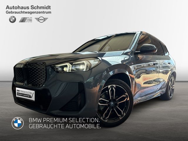 BMW iX1 eDrive20 *M Sportpaket*19"*Navi*DAB*AHK*Adap