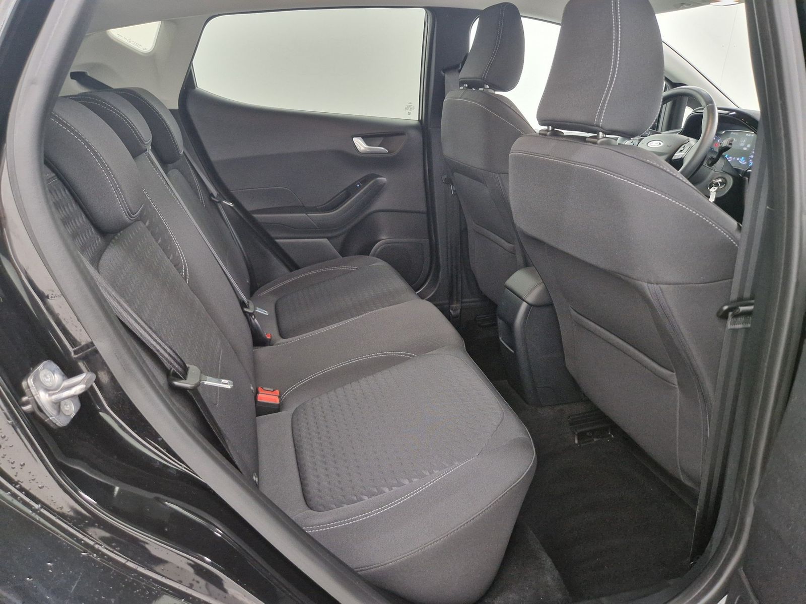 FORD Fiesta  1.0 EcoBoost MHEV Titanium – Bild 10