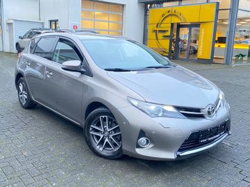 Fotografie Toyota AURIS 5.-TRG LIM. RFK SHZ PDC V+H