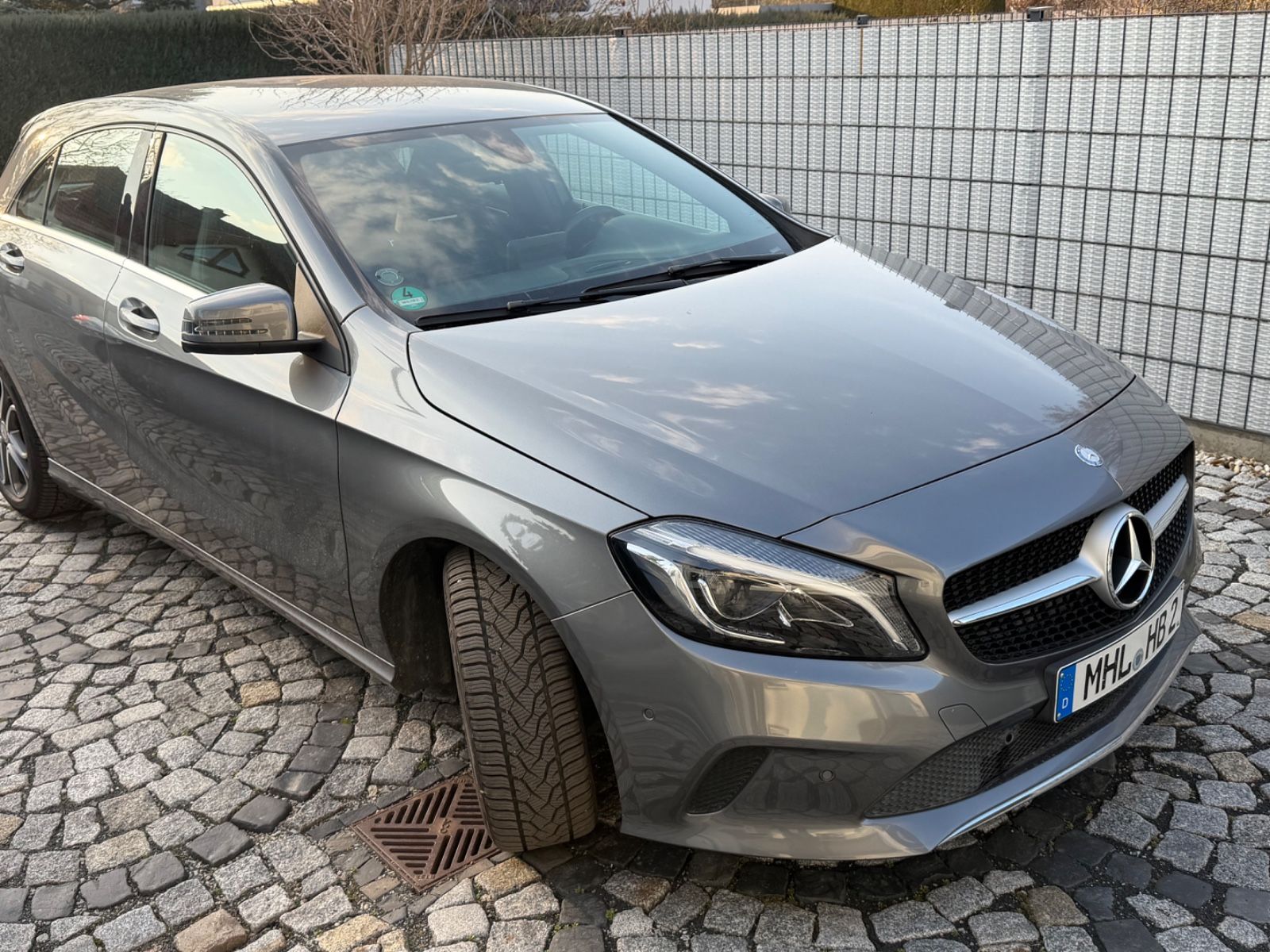 MERCEDES-BENZ A 200 Urban