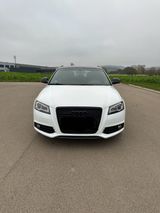 Audi A3 1.4 TFSI Sportback S-Line, Pano - Audi A3 aus 2010: Line
