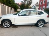 BMW X1 Xdrive 20i - BMW iX1 von privat