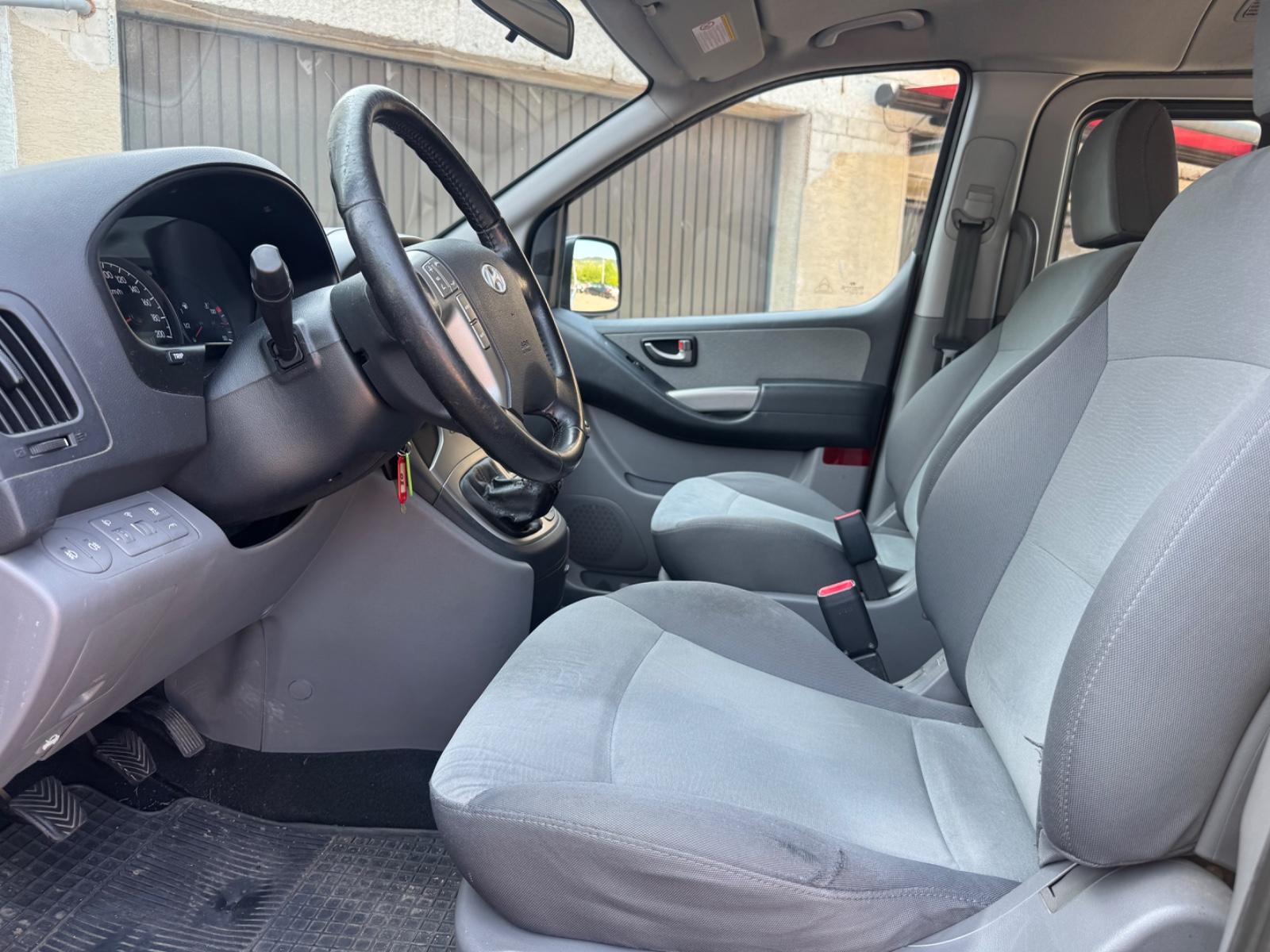 Hyundai H-1 Travel Comfort | 1 hand | 8 Sitzer |