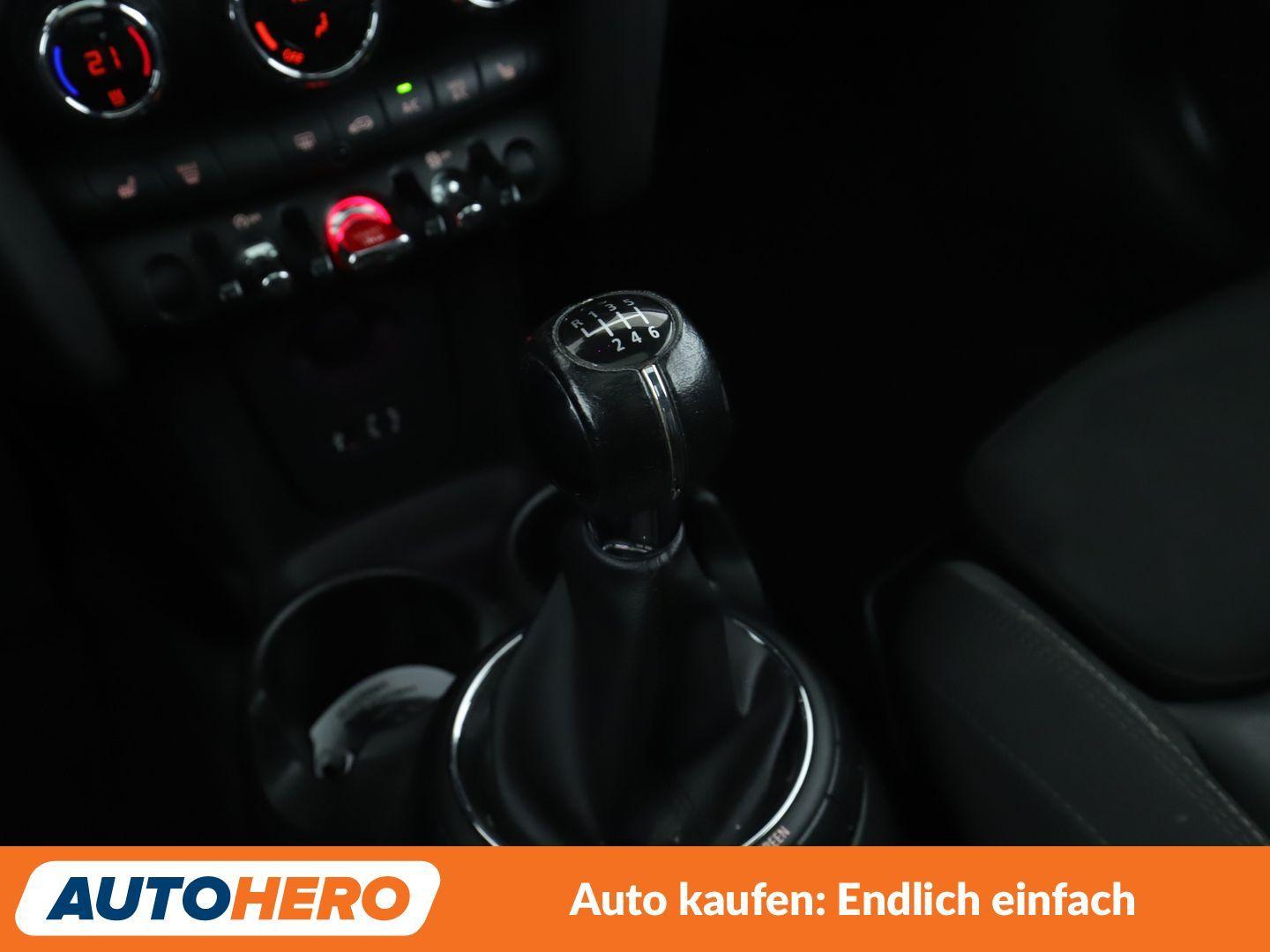 MINI Cooper*TEMPO*PDC*SHZ*LIM*KLIMA*ALU*PANO*