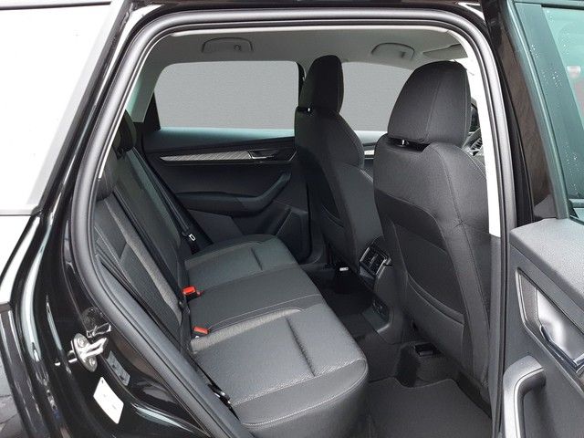Fahrzeugabbildung Skoda Karoq Tour 1.5TSI DSG AHK Matrix Kamera Navi