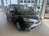 Toyota Aygo AYGO x-play Klima/Scheckheft/EURO6 - Toyota mit Benzin-Antrieb: Aygo