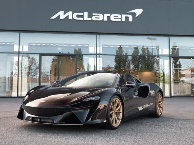 McLaren Artura Spider / MSO Pack / F1 Drivers Signatures