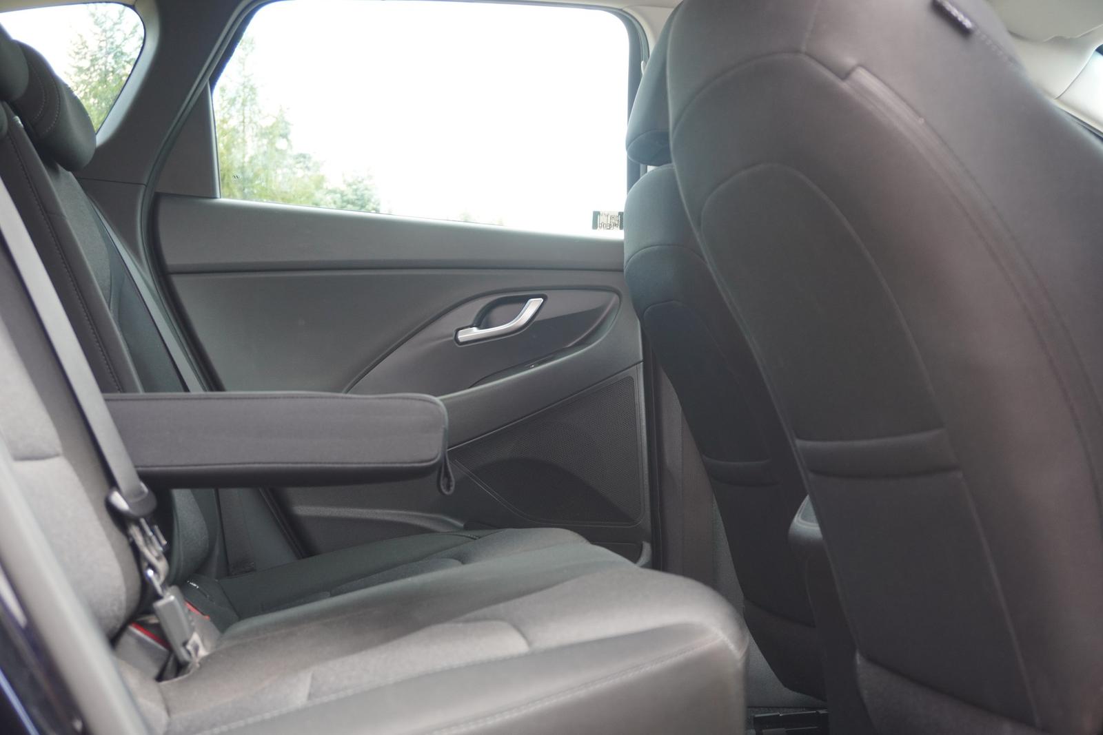 Hyundai i30 Kombi 1.0 T-GDI LED Navi Kamera PDC Tempomat
