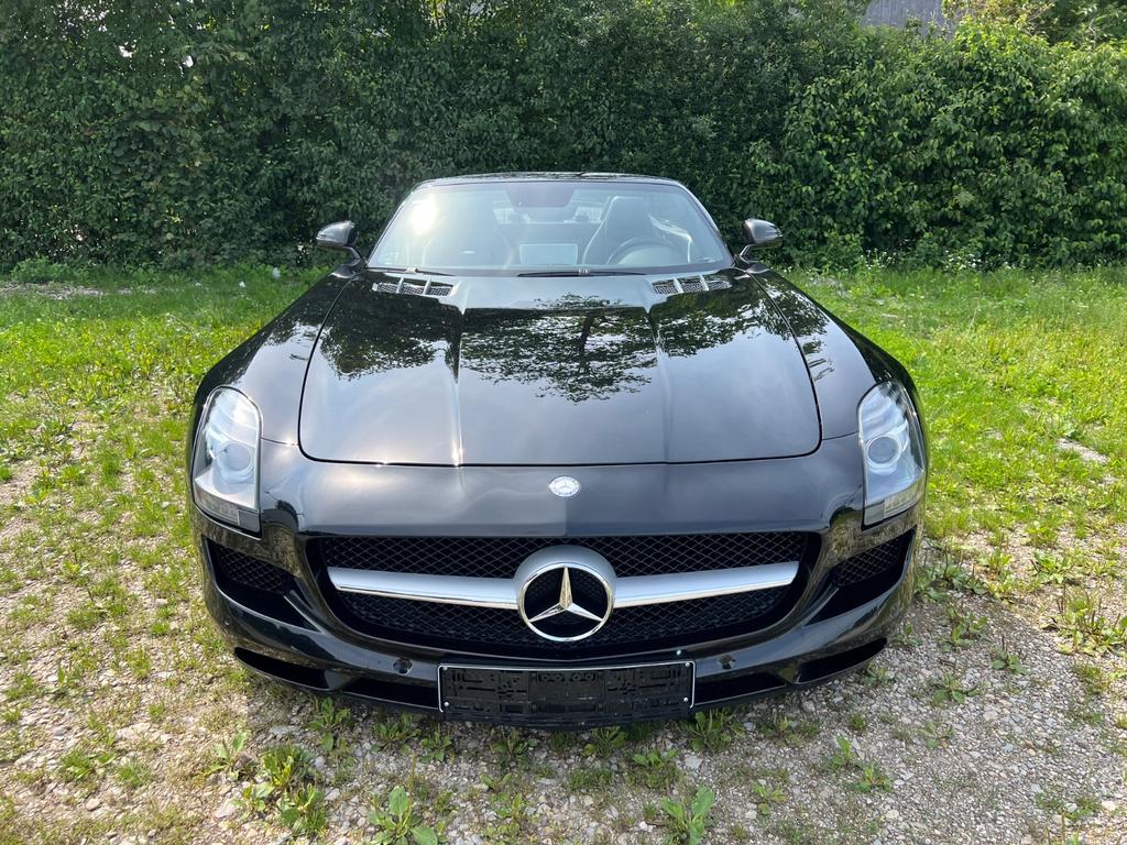 Mercedes-Benz SLS AMG