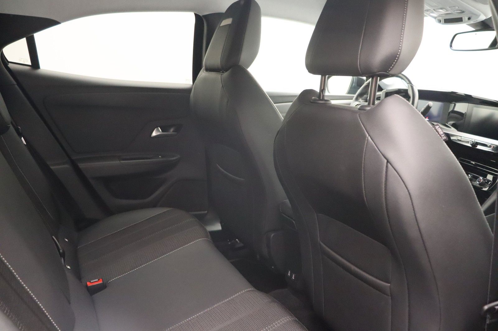 Fahrzeugabbildung Opel Mokka 1.2 Elegance LED KAMERA PDC
