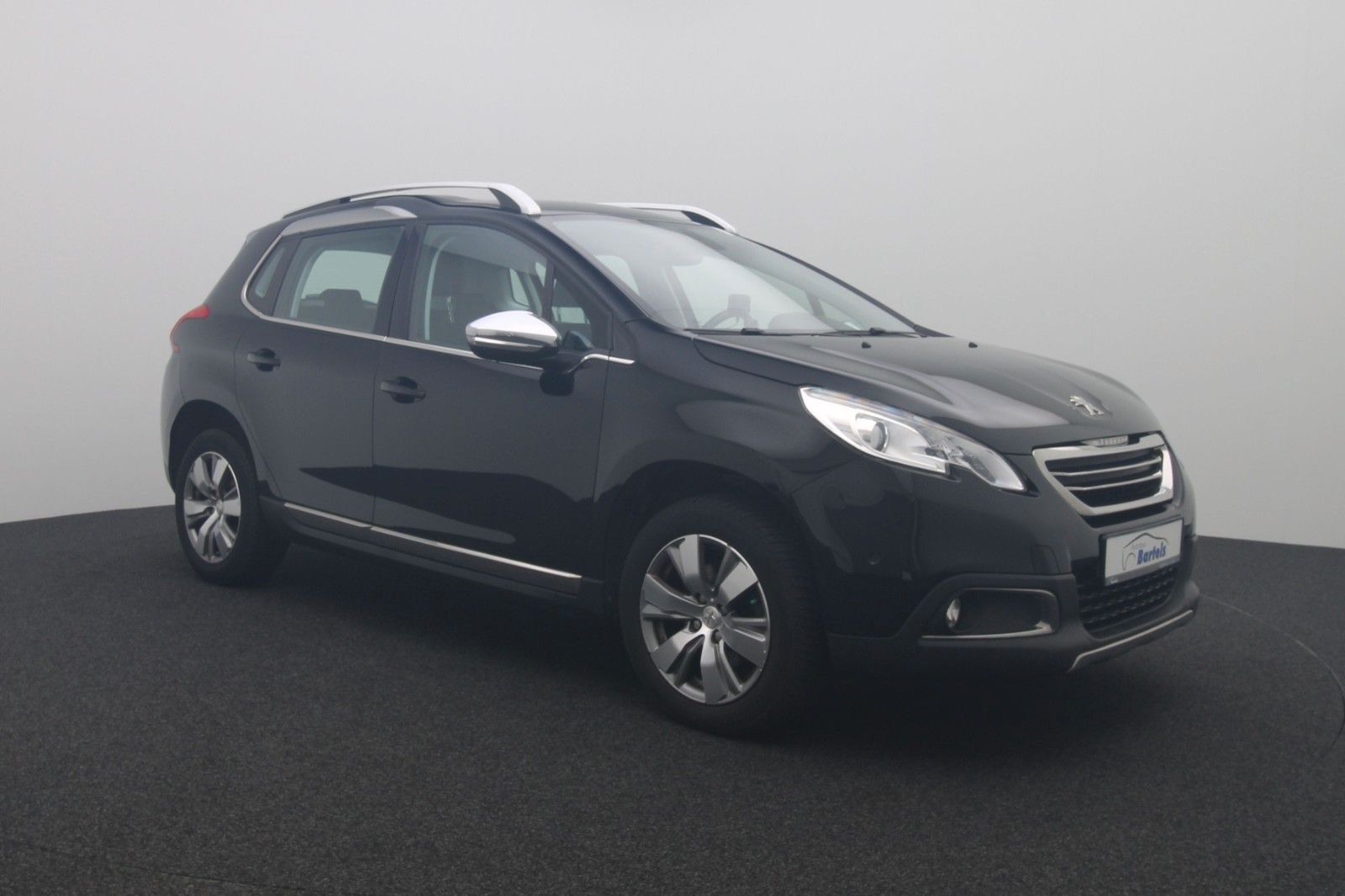 Fahrzeugabbildung Peugeot 2008 1.6 Allure NAVI